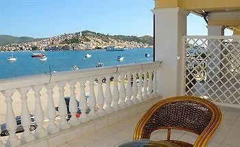 Ξενοδοχείο Arcadia & Γαλατάς