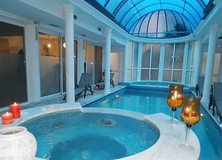 Hotel Arcadia & 3*