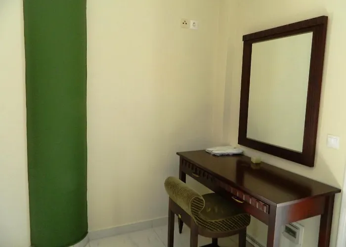 Arcadia & ホテル 3*