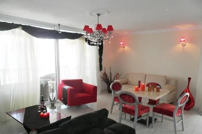 Arcadia & ホテル 3*