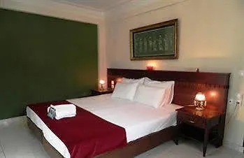 Arcadia & 3* Galatás